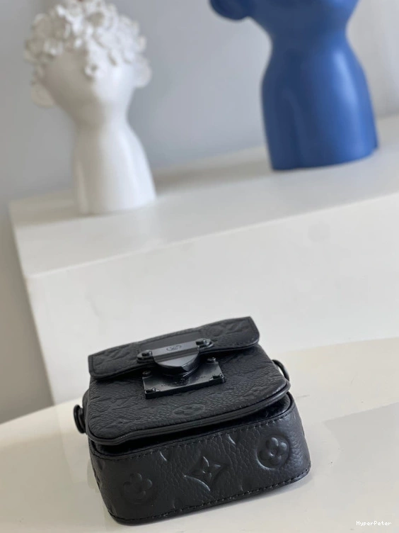 WALLET LOUIS WEARABLE S-LOCK VUITTON VERTICAL 0709